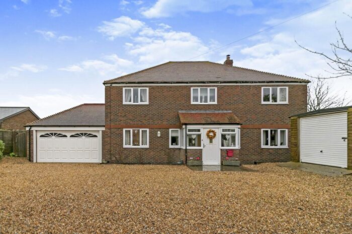4 Bedroom Detached House For Sale In Selsey Road, Sidlesham, Chichester, West Sussex, PO20