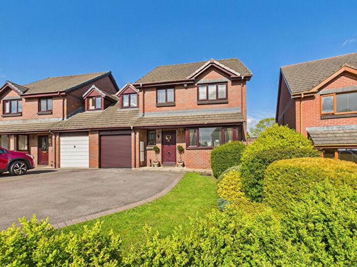 4 Bedroom Detached House For Sale In Old Furnace Close, Lydney, GL15