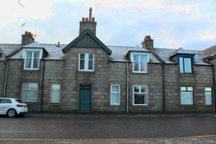 2 Bedroom Flat To Rent In Harlaw Road, Inverurie, Aberdeenshire, AB51