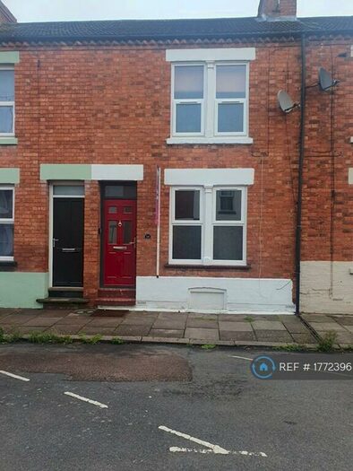 2 Bedroom Terraced House To Rent In Victoria Gardens, Northampton, NN1