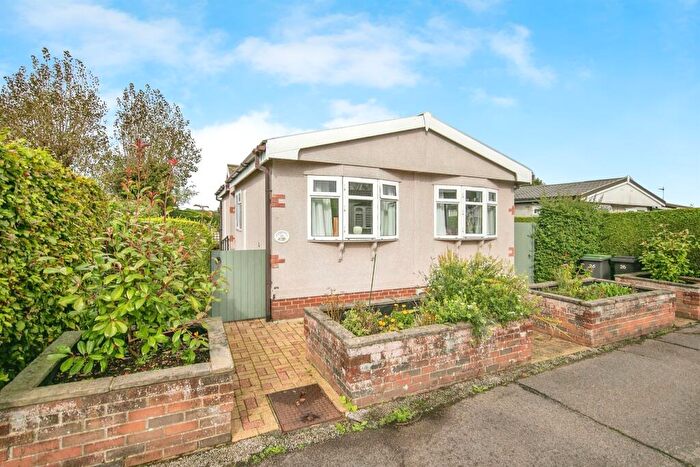 1 Bedroom Park Home For Sale In Wallow Lane, Great Bricett, Ipswich, IP7