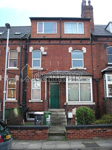 4 Bedroom Property To Rent In Royal Park Avenue, Hyde Park, Leeds, LS6