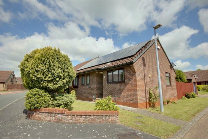 2 Bedroom Detached Bungalow For Sale In Manor Road, North Cave, HU15