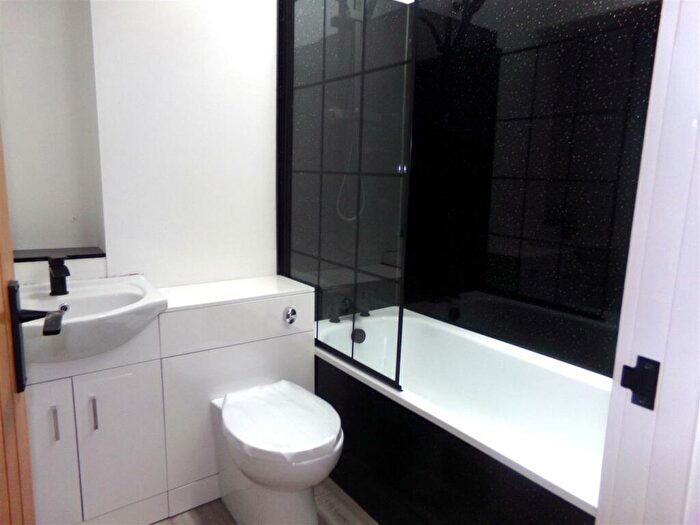 1 Bedroom Flat For Sale In Estcourt Street, Goole, DN14