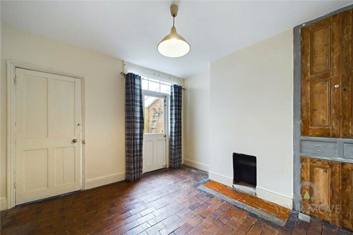 2 Bedroom Terraced House To Rent In Bruce Street, St James, Northampton, NN5