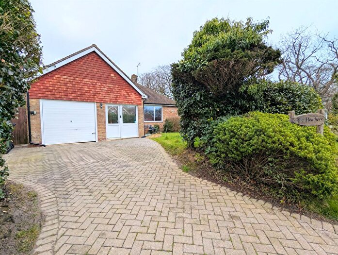 3 Bedroom Detached Bungalow For Sale In Broadway, Fairlight, Hastings, TN35