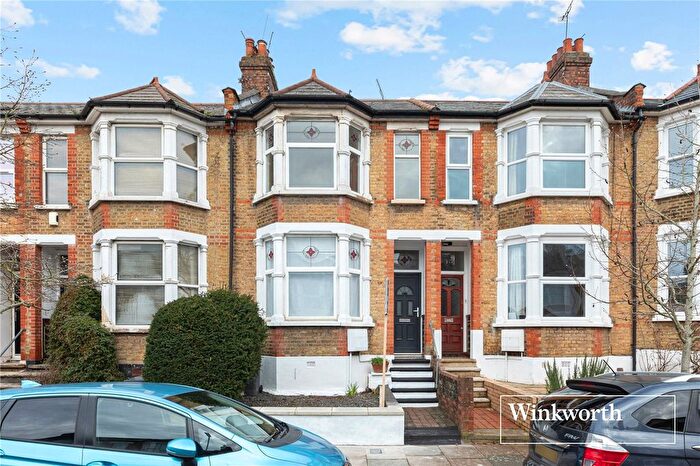 3 Bedroom Terraced House For Sale In Glebe Road, Finchley, London, N3