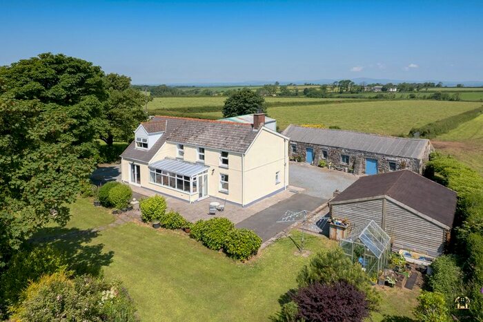 3 Bedroom Detached House For Sale In Tavernspite, Whitland, SA34