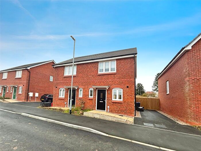 2 Bedroom Semi-Detached House To Rent In Rothwell Close, Sutton-In-Ashfield, Nottinghamshire, NG17