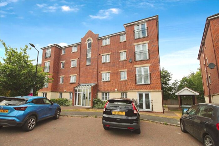 2 Bedroom Flat For Sale In Primrose Place, Doncaster, South Yorkshire, DN4