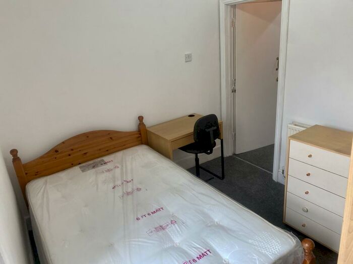1 Bedroom Terraced House To Rent In Room Hubert Road, B29