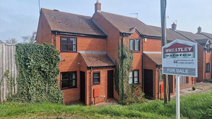 1 Bedroom End Of Terrace House For Sale In London Road Wheatley Oxford, OX33