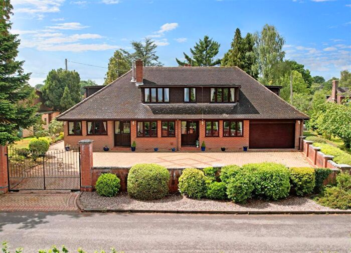 4 Bedroom Detached House For Sale In Oreton, Kidderminster, DY14