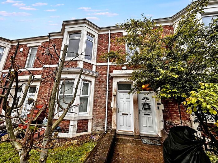4 Bedroom Maisonette For Sale In Avenue Road, Gateshead, NE8