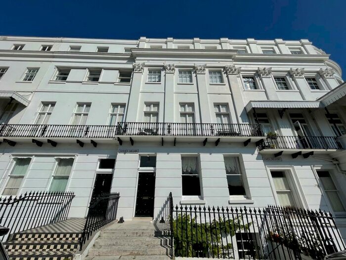 2 Bedroom Flat To Rent In Sussex Square, Brighton, BN2