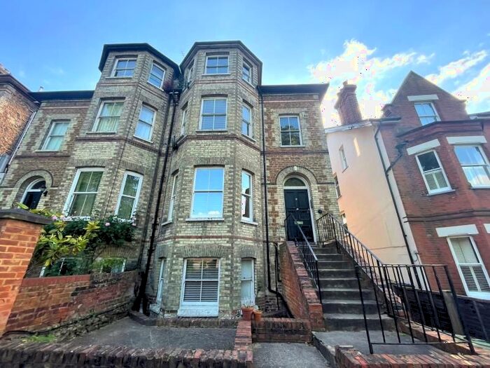 1 Bedroom Flat To Rent In Jenner Road, Guildford, GU1