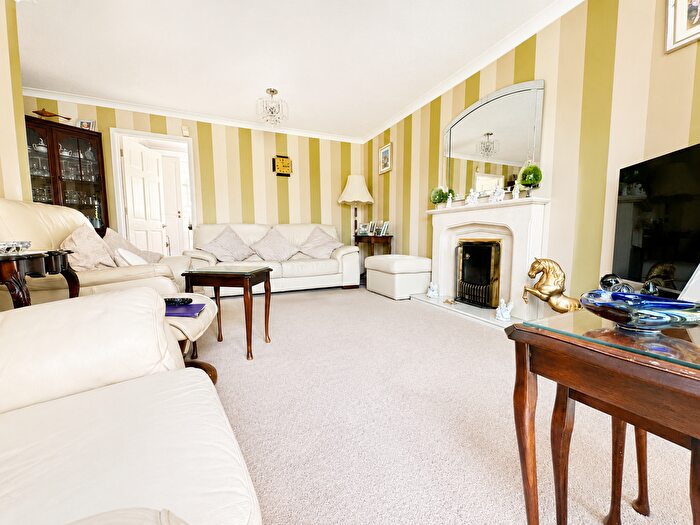 1 Bedroom Flat For Sale In Durweston Walk, Bristol, BS14