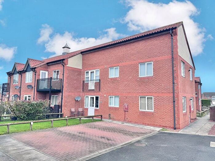 2 Bedroom Flat For Sale In Alverton Drive, Faverdale, Darlington, DL3