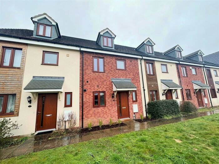 3 Bedroom Terraced House To Rent In Poppy Avenue, Broughton, Milton Keynes, MK10