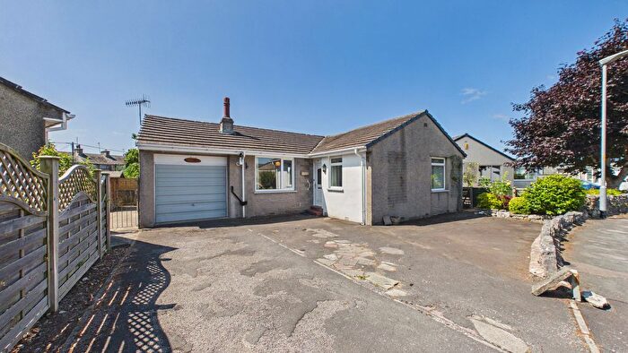 3 Bedroom Bungalow For Sale In Trinity Drive, Holme, LA6