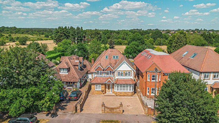 5 Bedroom Detached House For Sale In Ragged Hall Lane, St. Albans, AL2