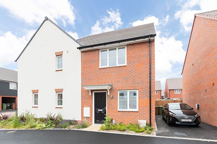 2 Bedroom Semi-Detached House For Sale In Willow Pike, Sutton Courtenay, OX14