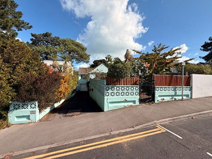 2 Bedroom Detached House For Sale In Brownsea Road, Sandbanks, Poole, Dorset, BH13