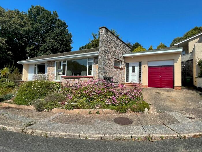 2 Bedroom Detached Bungalow To Rent In Bingfield Close, Torquay, TQ1