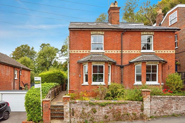 3 Bedroom Semi-Detached House For Sale In Dean Road, Godalming, Surrey, GU7