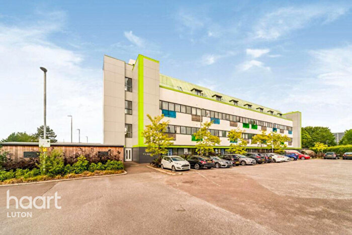 2 Bedroom Flat To Rent In Kings Road, Stevenage, SG1