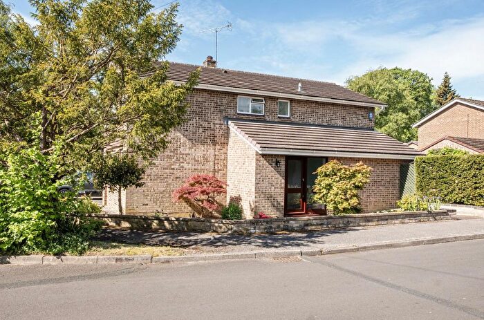 4 Bedroom Detached House For Sale In Wychwood Grove, Hiltingbury, Chandler's Ford, SO53