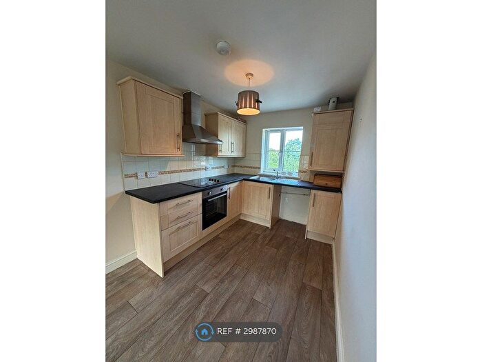 2 Bedroom Flat To Rent In Irwell Lane, Runcorn, WA7