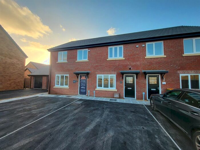 2 Bedroom Terraced House To Rent In Cementite Grove, Newport, NP19