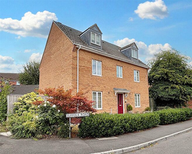5 Bedroom Detached House For Sale In Suffolk Road, Westbury, BA13