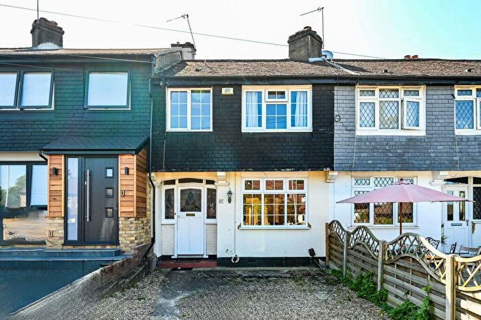 3 Bedroom Terraced House To Rent In Alpine Avenue, Tolworth, Surbiton, KT5