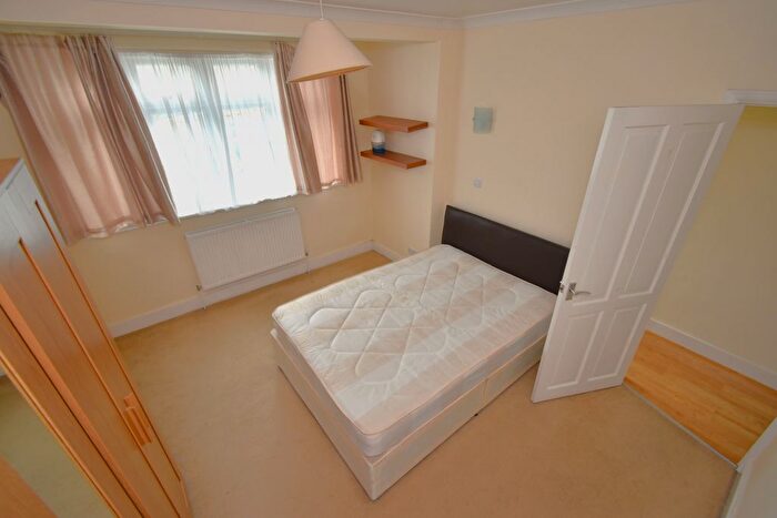 1 Bedroom Flat For Sale In Lynn Close, Harrow, HA3