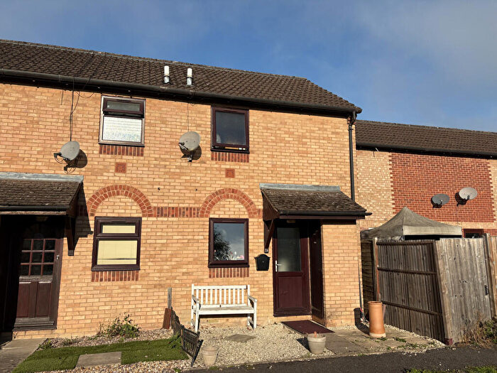 1 Bedroom Terraced House For Sale In Webb Close Banbury, OX16