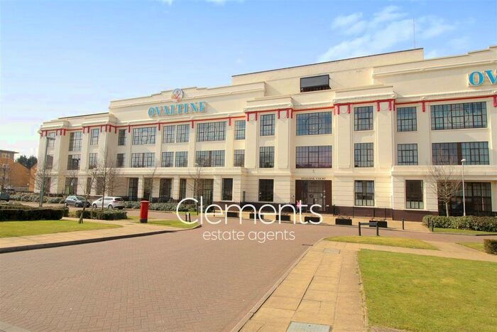 2 Bedroom Flat To Rent In Ovaltine Drive, Kings Langley, WD4