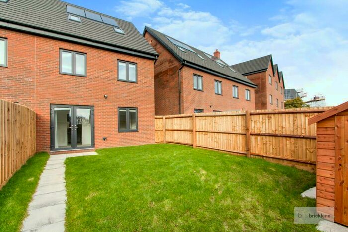 4 Bedroom House To Rent In Gainsborough, Bristol, Bristol, BS10