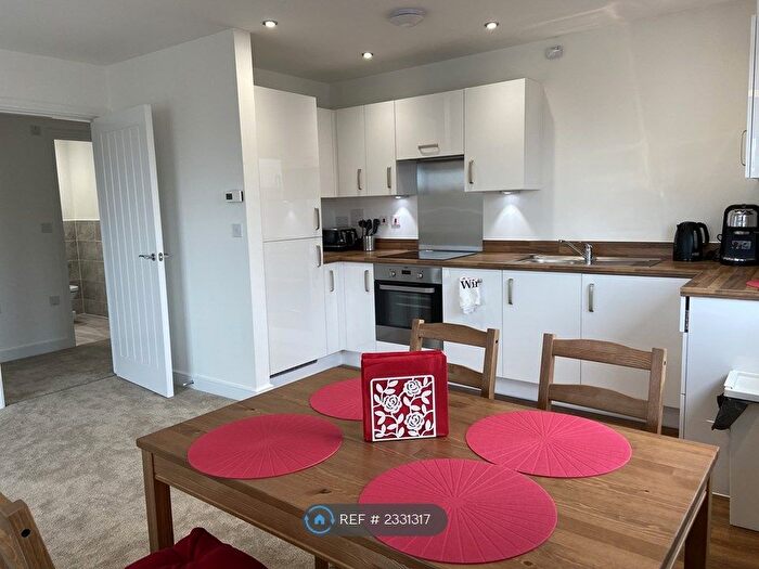 2 Bedroom Flat To Rent In Castle Hill Drive, Ebbsfleet Valley, Swanscombe, DA10