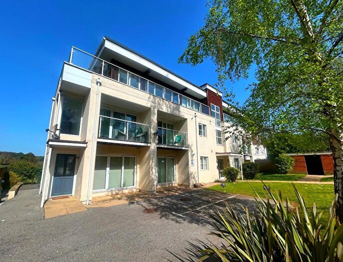 2 Bedroom Flat To Rent In Snowdon Road, Westbourne, BH4