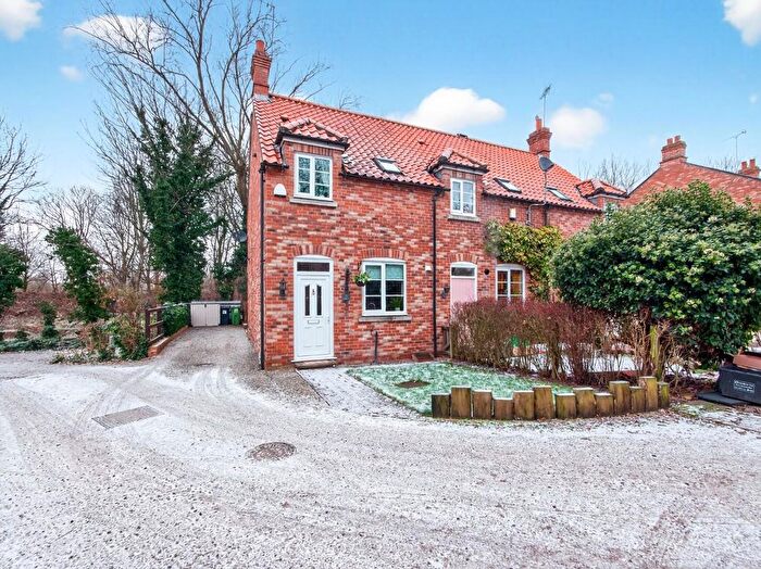 2 Bedroom Property For Sale In Waterdale Park, York, YO31