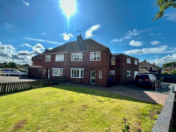 5 Bedroom Semi-Detached House To Rent In Melton Road, Leamington Spa, CV32