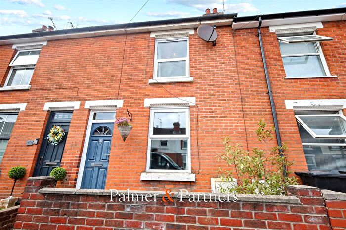 3 Bedroom Terraced House To Rent In Lisle Road, New Town, Colchester, Essex, CO2