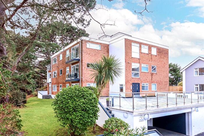 3 Bedroom Penthouse For Sale In Banks Road, Sandbanks, BH13