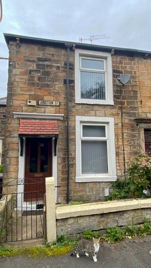 2 Bedroom Terraced House To Rent In Junction Street, Burnley, Lancashire, BB12