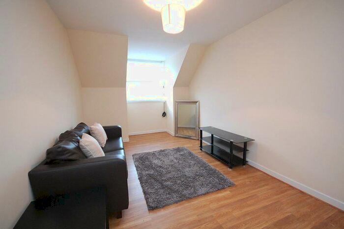 1 Bedroom Apartment To Rent In Trinity Lane, City Centre, Aberdeen, AB11