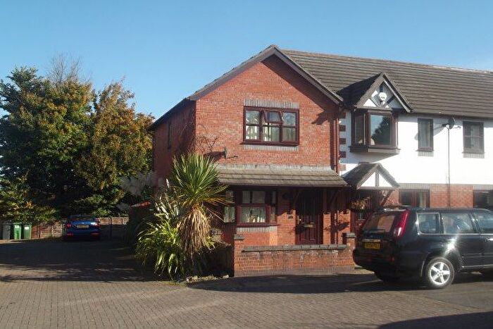 2 Bedroom End Of Terrace House To Rent In Wilton Way, Exeter, EX1