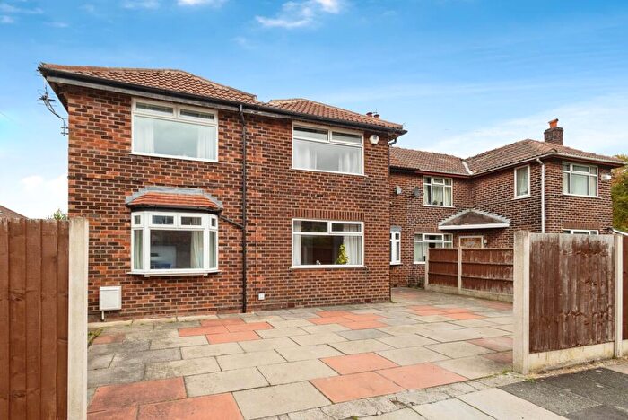 5 Bedroom Semi-Detached House For Sale In Mapley Avenue, Northenden, Manchester, Greater Manchester, M22