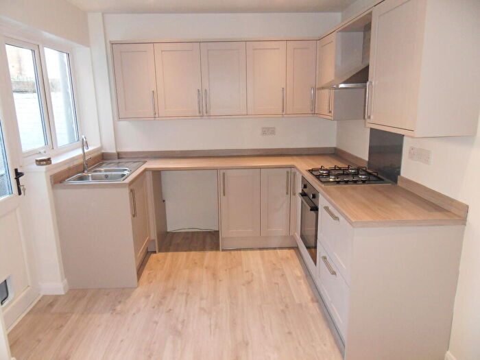 2 Bedroom End Of Terrace House To Rent In Linskill Place, North Shields, NE30